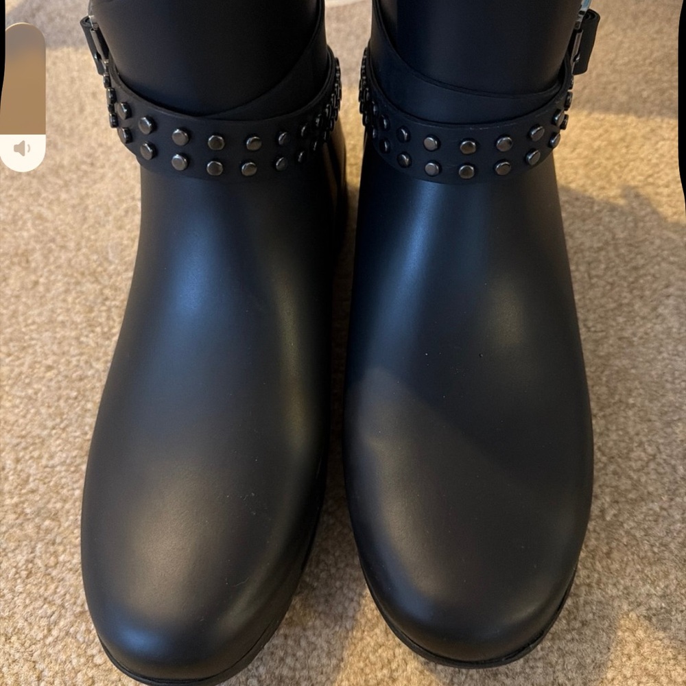 Hunter Refined Back Adjust Studded Tall Boots - Picture 3 of 7